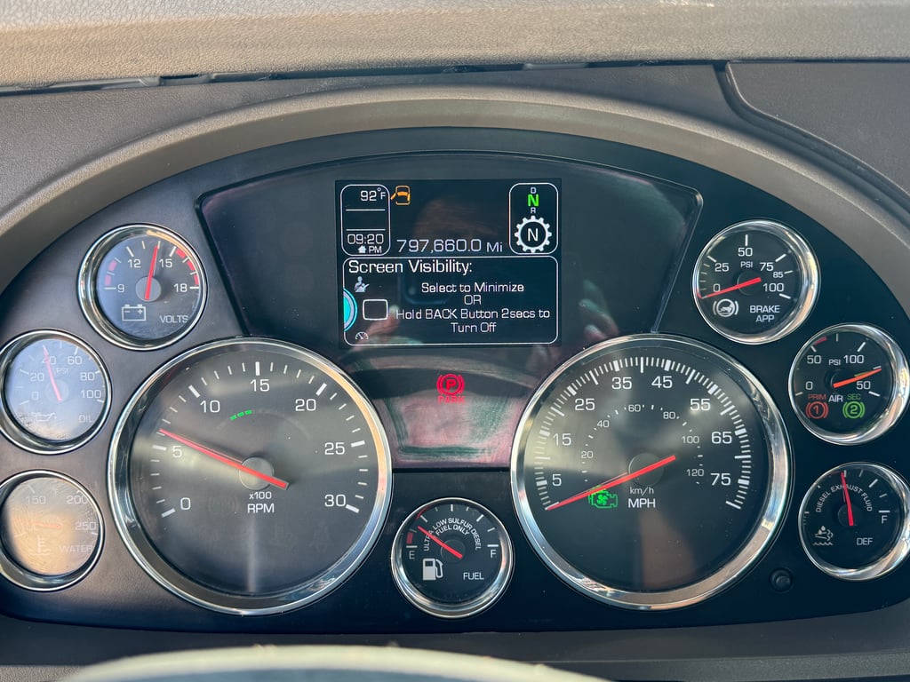 2019 Kenworth T680 in Dallas, TX — photo 3