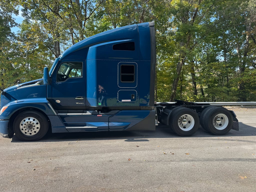 2024 Kenworth T680 in Kingsport, TN — photo 8