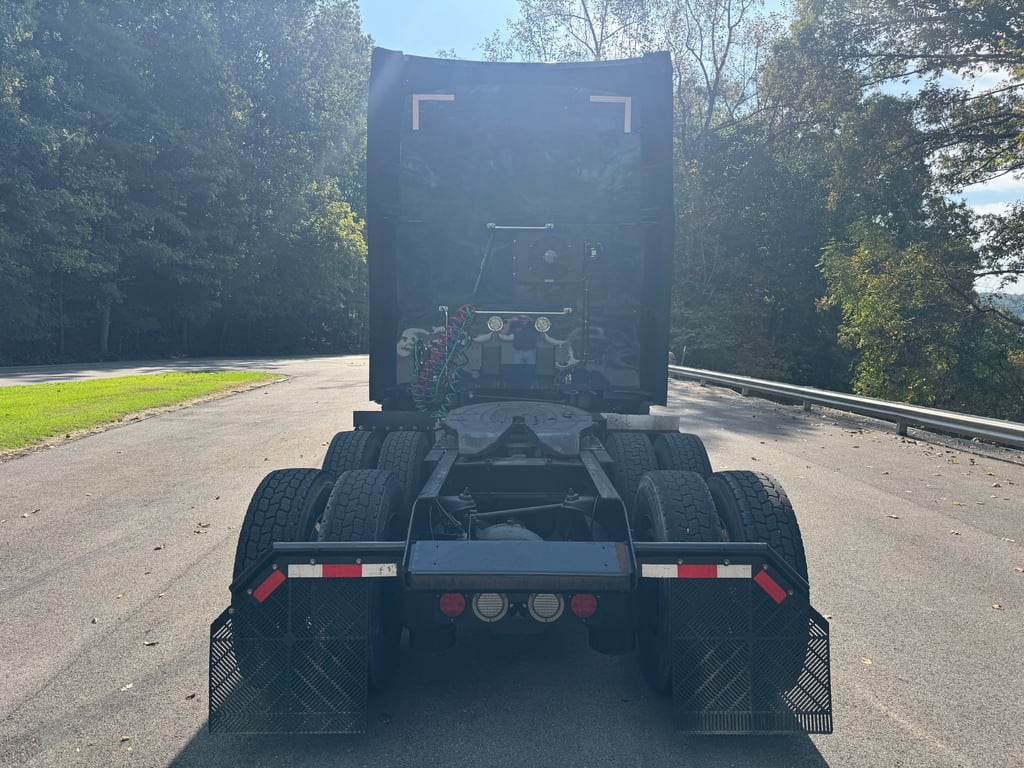 2024 Kenworth T680 in Kingsport, TN — photo 5