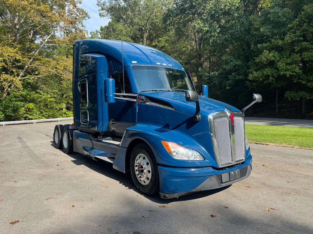 2024 Kenworth T680 in Kingsport, TN