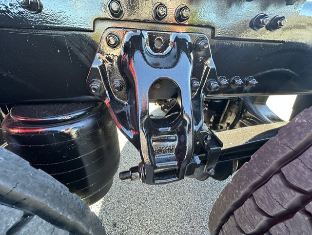 2023 Kenworth T680 in Chattanooga, TN — photo 4