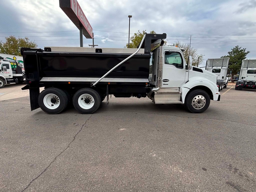 2025 Kenworth T880 in Greeley, CO — photo 7