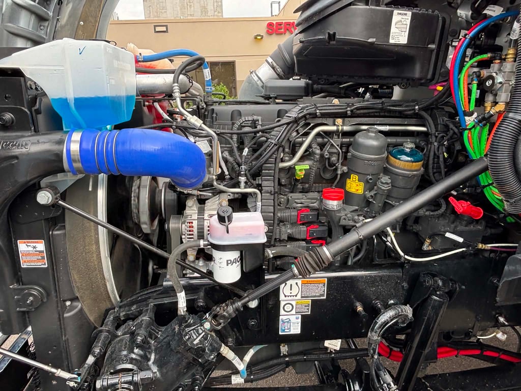 2025 Kenworth T880 in Greeley, CO — photo 6