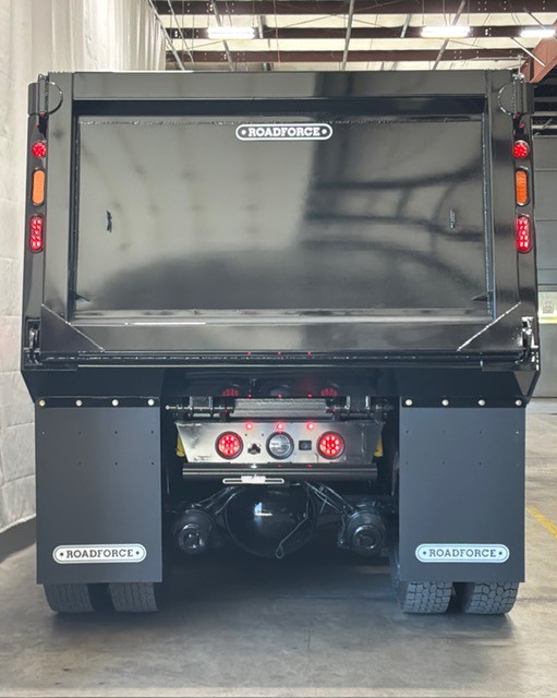 2027 Kenworth T880 in Concord, NC — photo 4