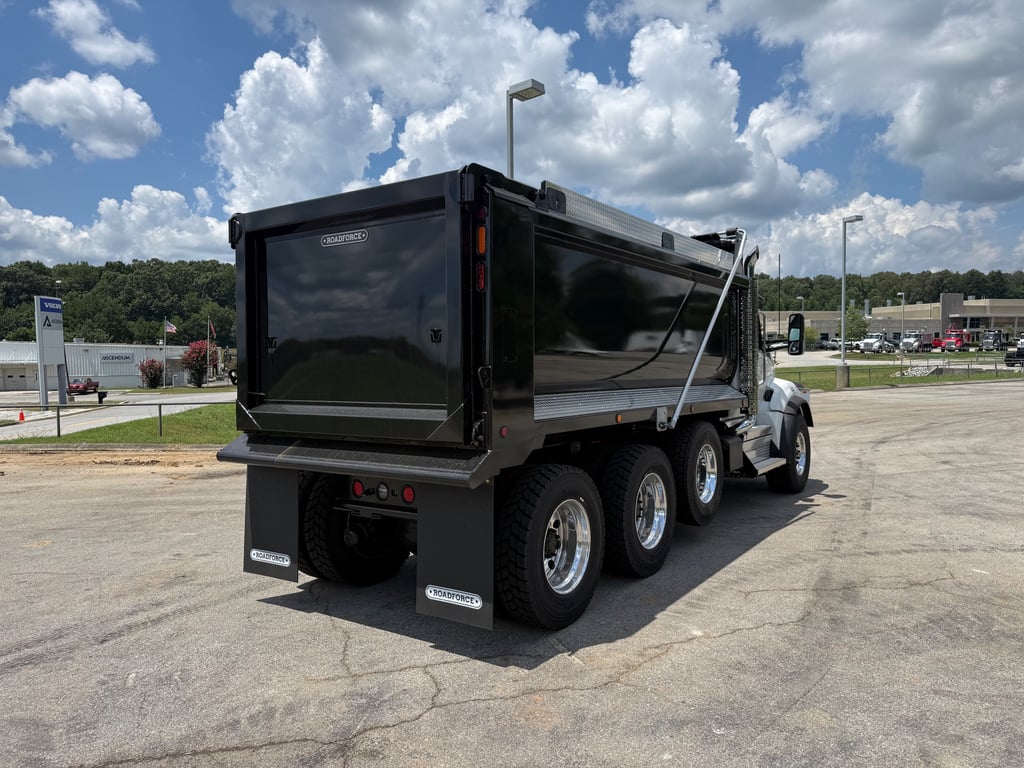 2027 Kenworth T880 in Chattanooga, TN — photo 8