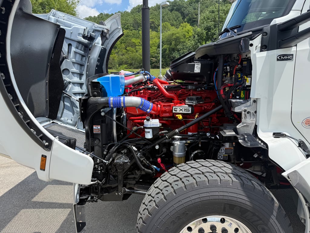 2027 Kenworth T880 in Chattanooga, TN — photo 6