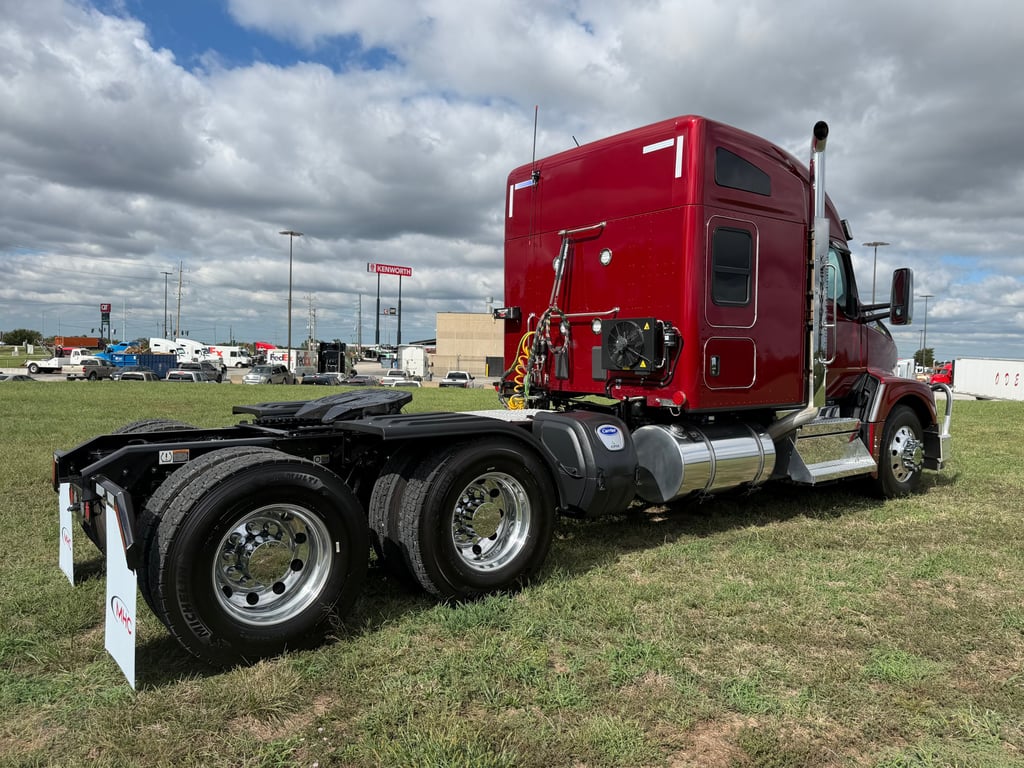 2026 Kenworth T680 in Joplin, MO — photo 3