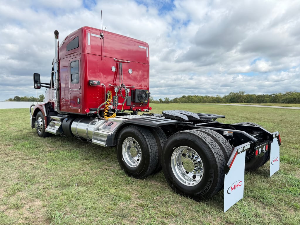 2026 Kenworth T680 in Joplin, MO — photo 4