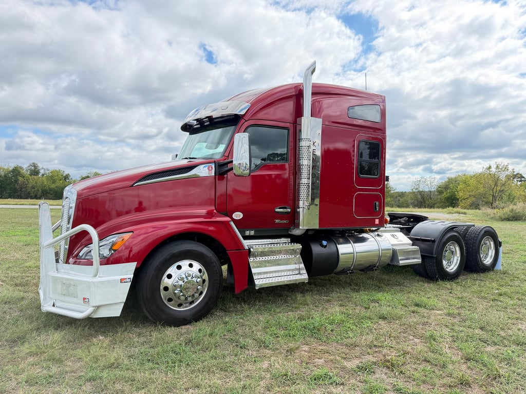 2026 Kenworth T680 in Joplin, MO — photo 6