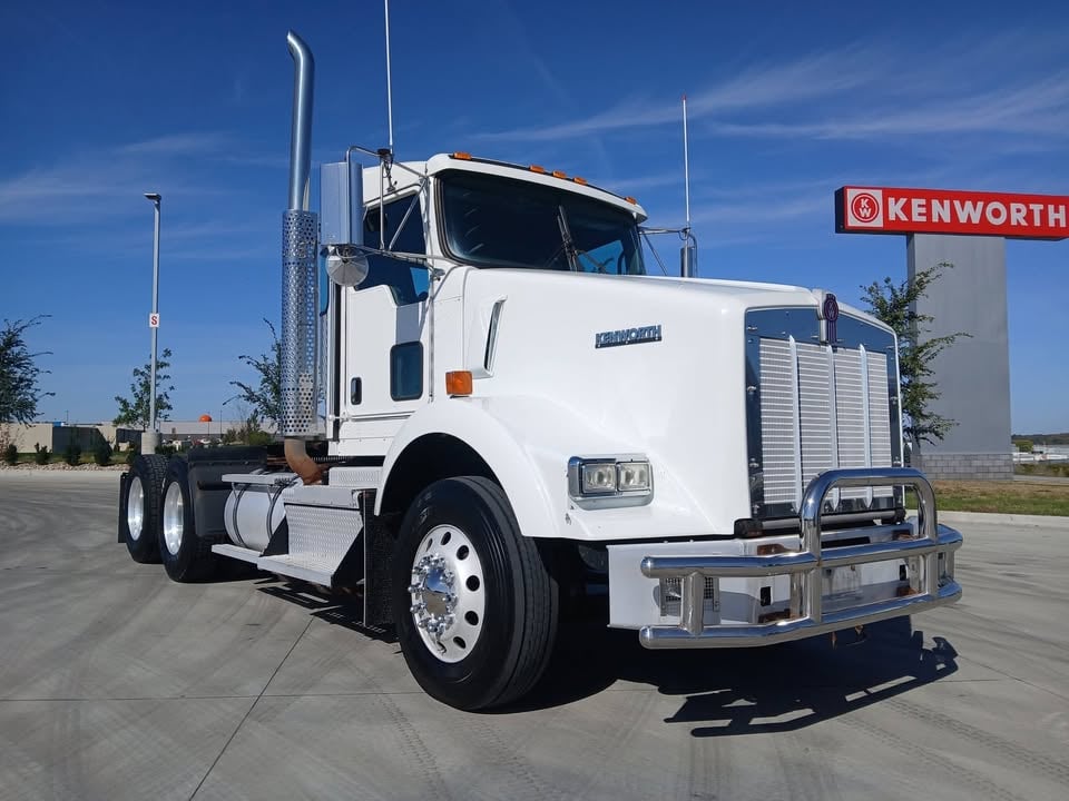 2018 Kenworth T800 in Des Moines