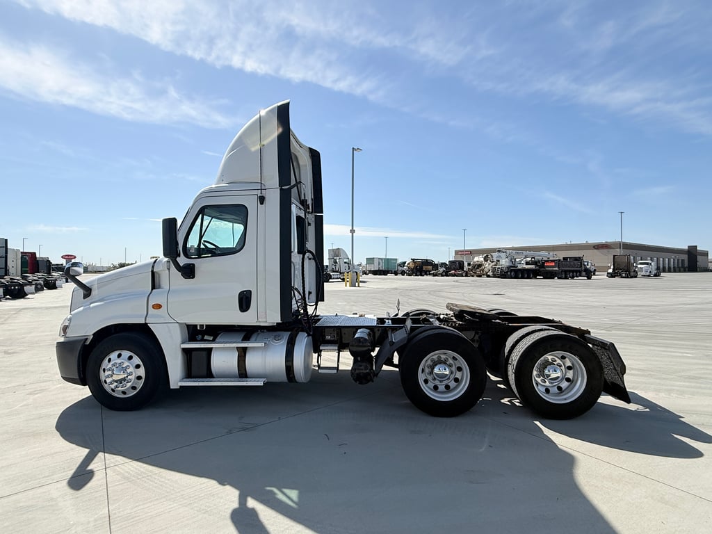 2018 Freightliner in Des Moines — photo 6