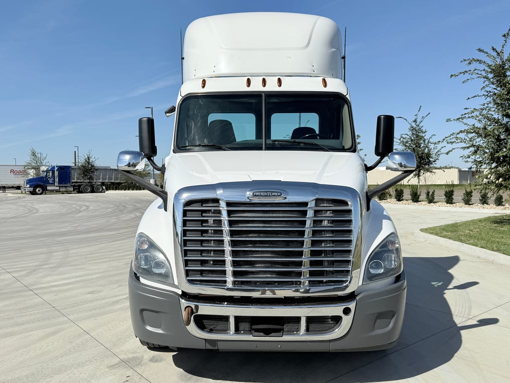 2018 Freightliner in Des Moines — photo 8