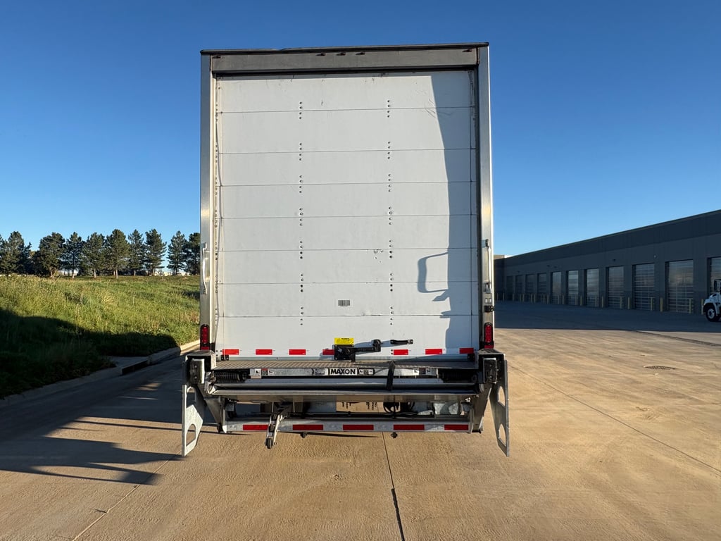 2022 Freightliner M2 106 in Denver, CO — photo 5