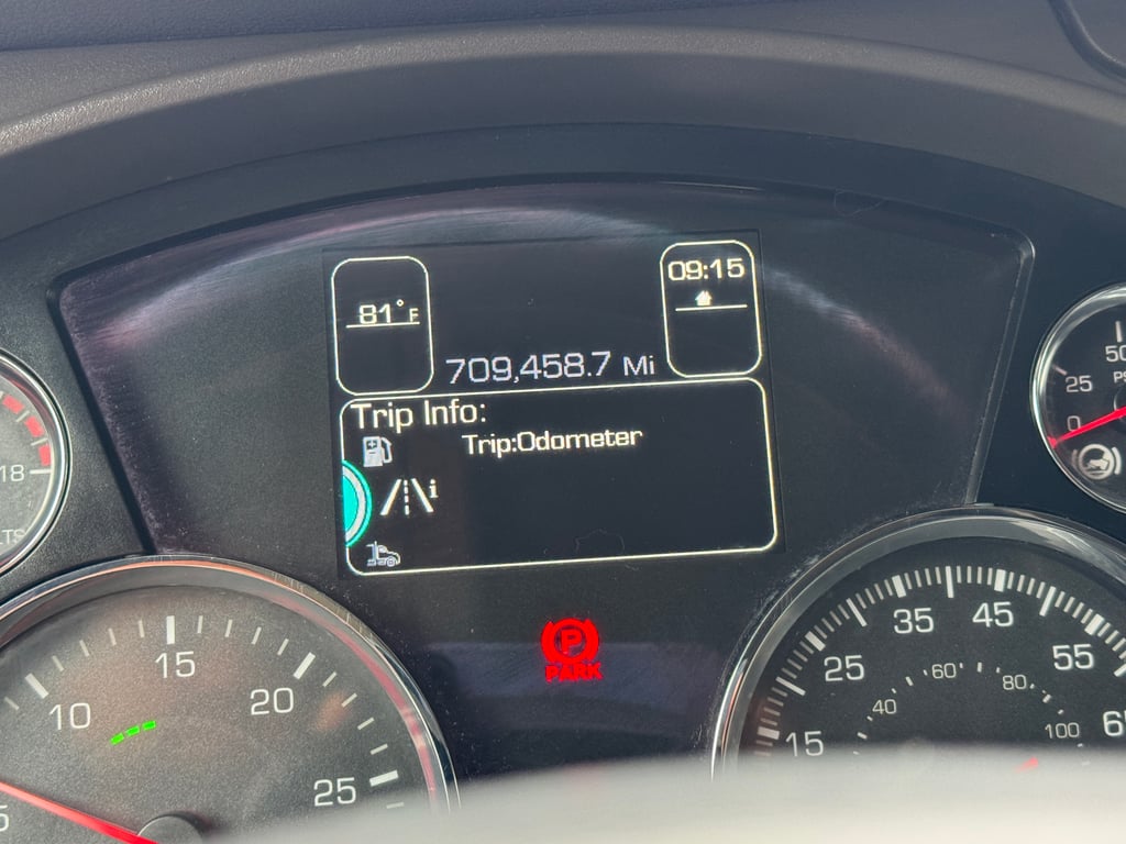 2019 Kenworth T880 in Dallas, TX — photo 3