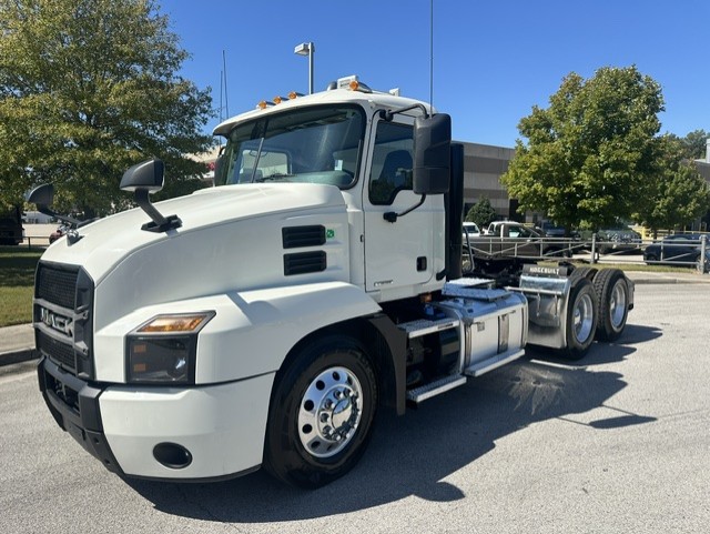 2023 Mack in Chattanooga, TN — photo 2