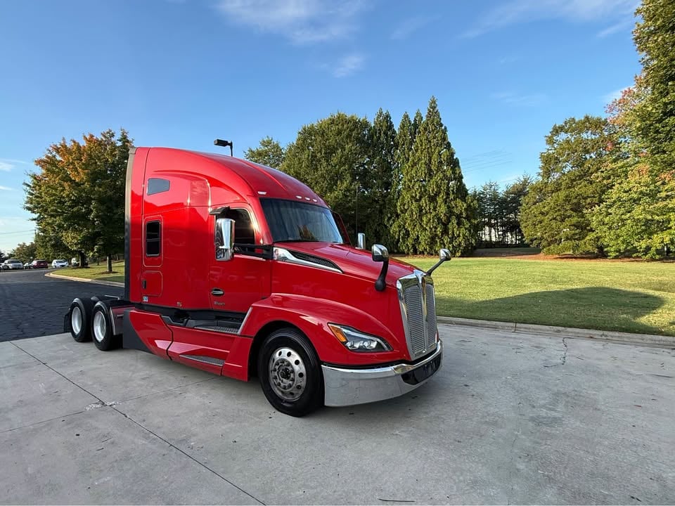 2025 Kenworth T680 in Greensboro, NC