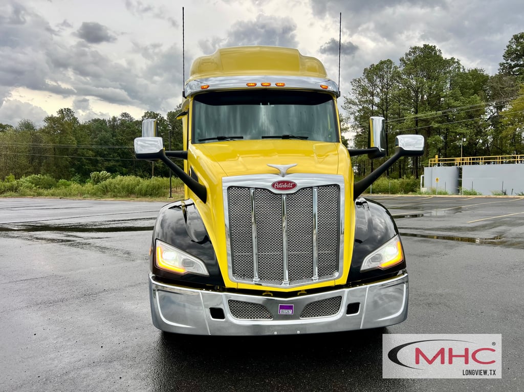 2023 Peterbilt 579 in Longview, TX — photo 2