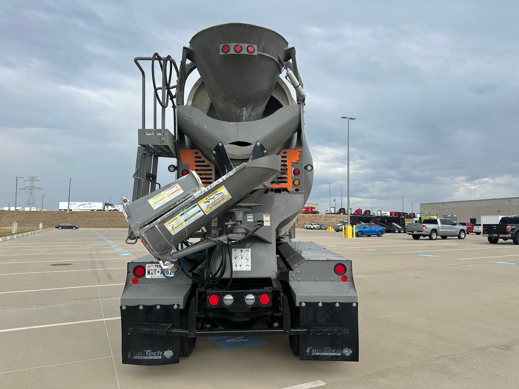 2026 Kenworth T880 in Fort Worth, TX — photo 4