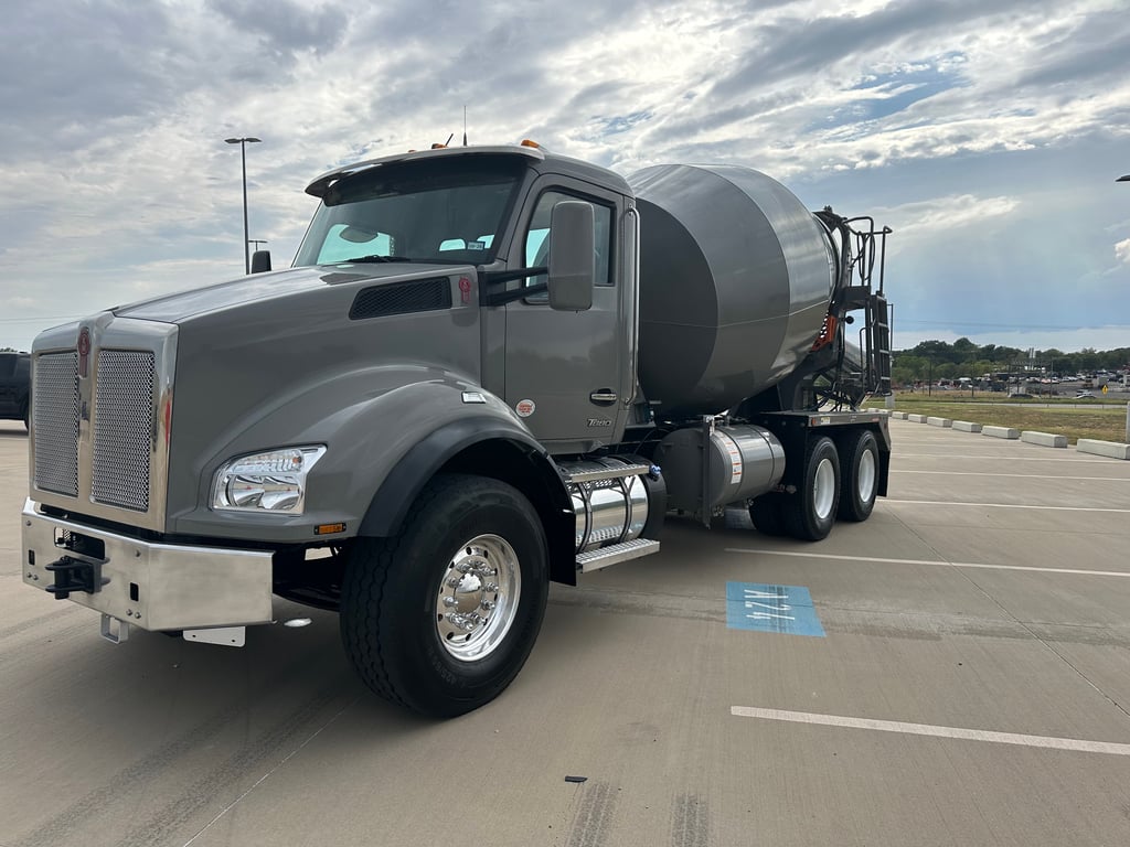 2026 Kenworth T880 in Fort Worth, TX — photo 7