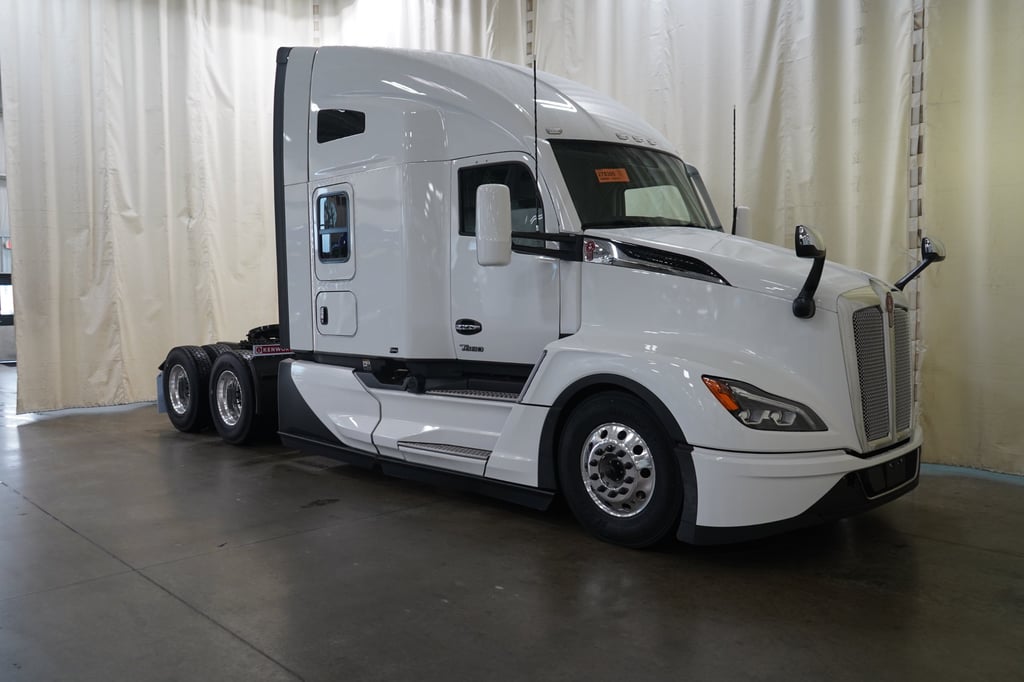 2027 Kenworth T680 in Joplin, MO