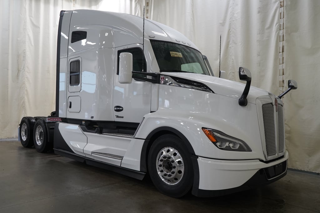 2027 Kenworth T680 in Joplin, MO