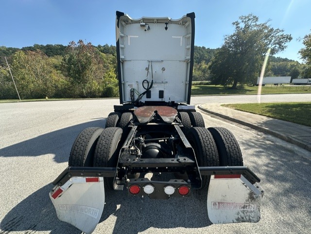 2020 Kenworth T680 in Chattanooga, TN — photo 4