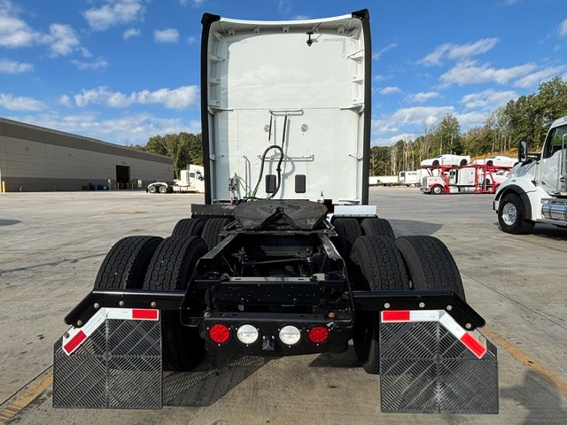 2021 Kenworth T680 in Knoxville, TN — photo 6