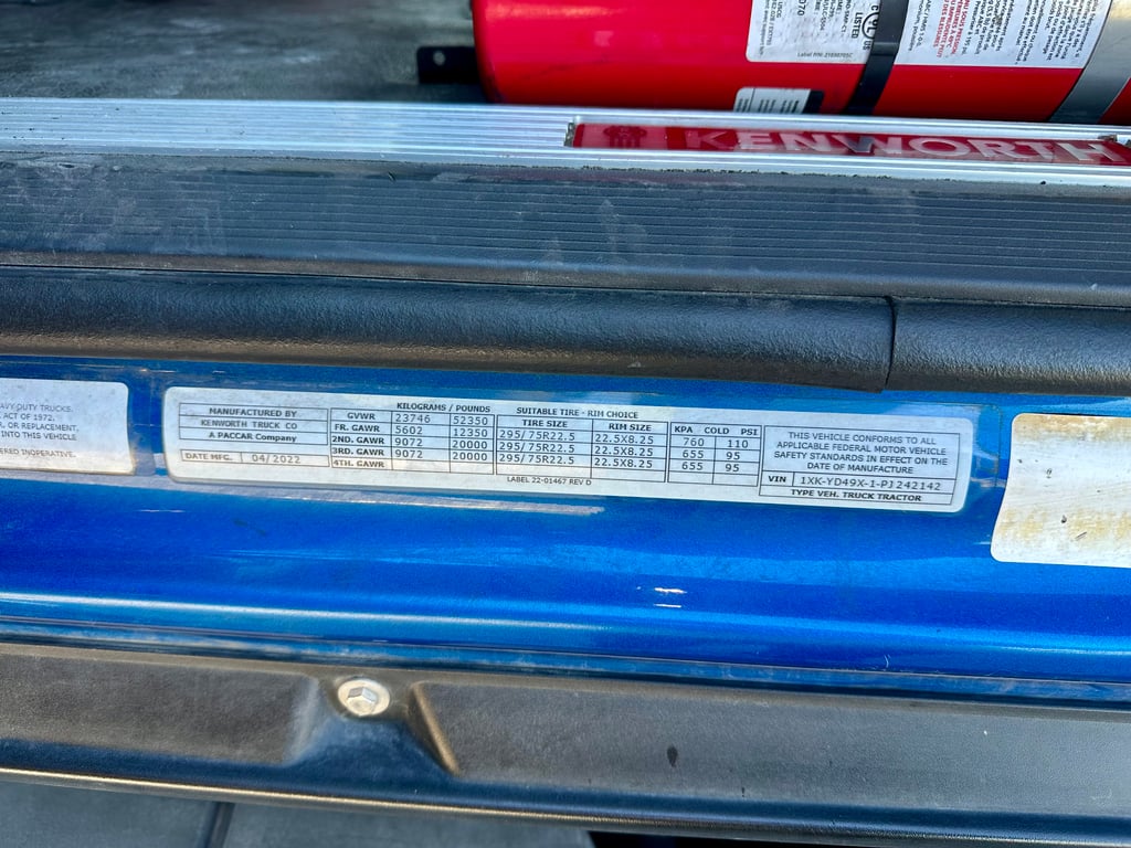 2023 Kenworth T680 in Springdale, AR — photo 7