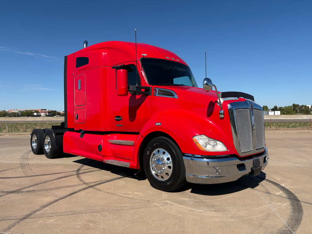 2022 Kenworth T680 in Oklahoma City, OK