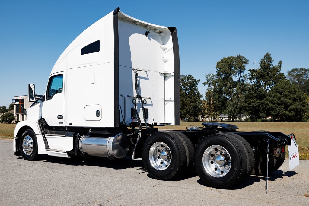 2024 Kenworth T680 in Little Rock, AR — photo 7