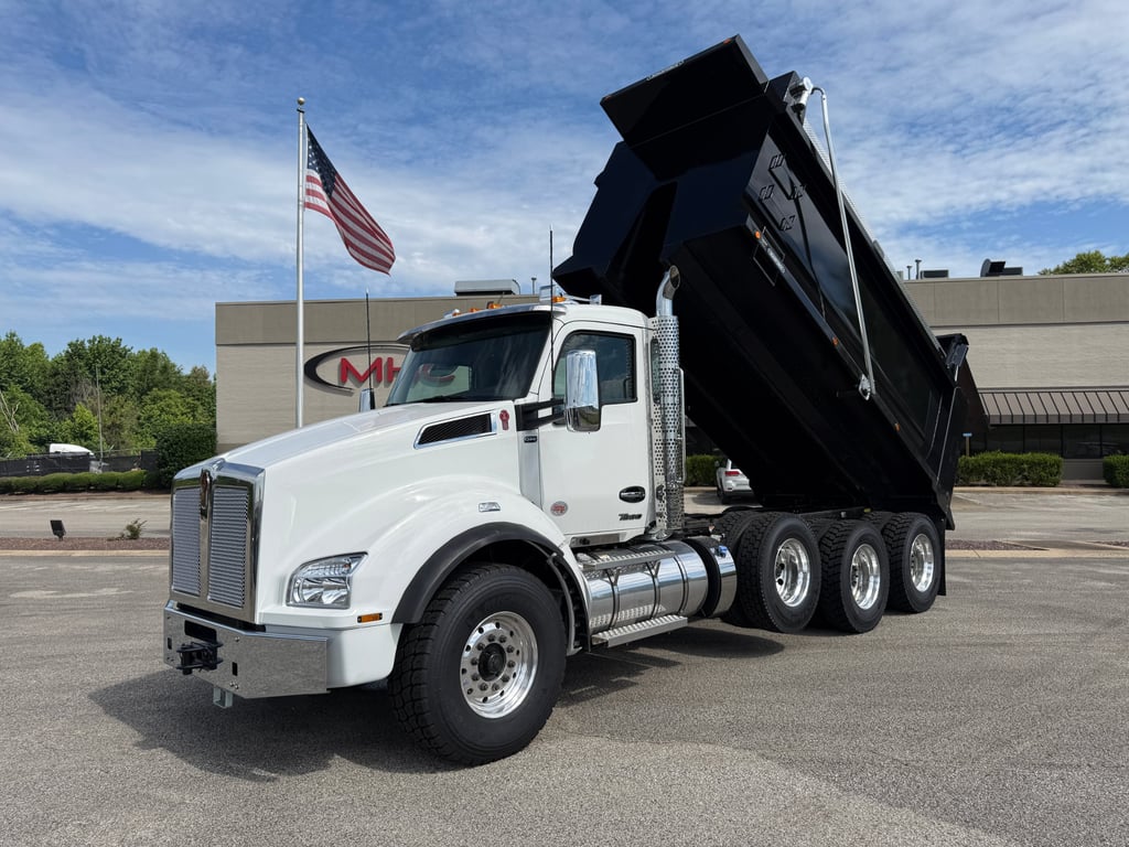 2027 Kenworth T880 in Jackson, TN
