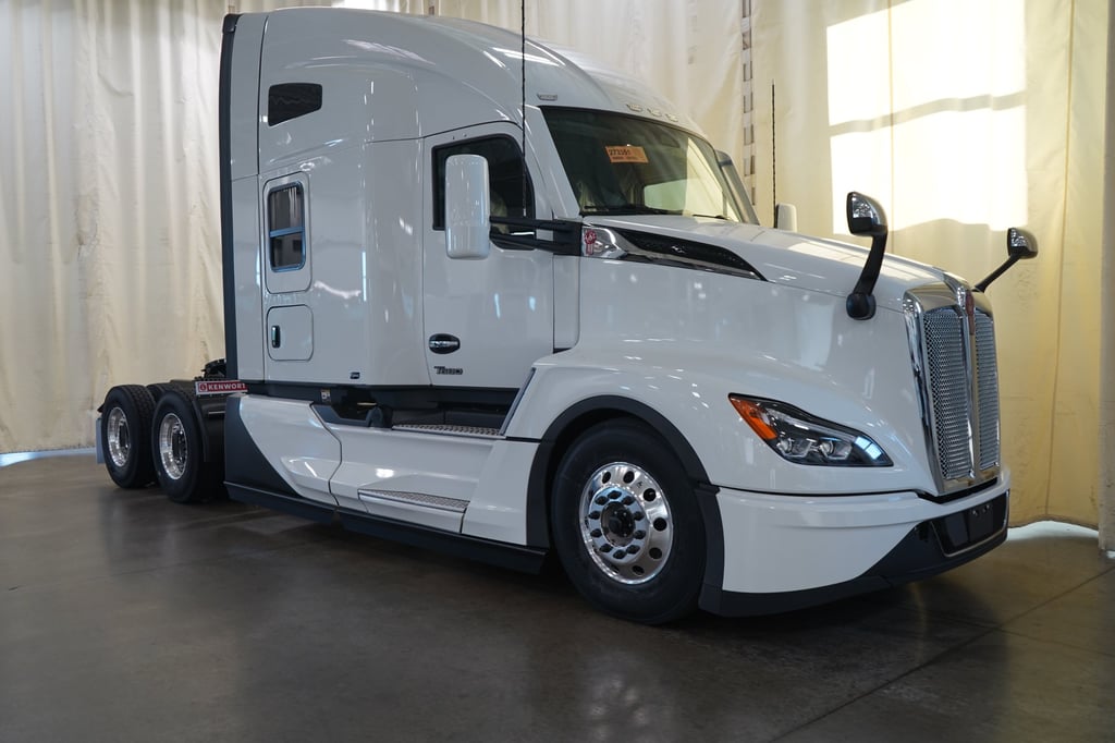 2027 Kenworth T680 in El Paso, TX