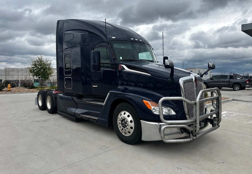 2024 Kenworth T680 in Denver, CO