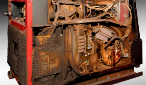 Isso evita que esses poluentes penetrem em dispositivos sensíveis dos equipamentos como as placas eletrônicas.  | Saiba mais | Nederman