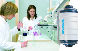 Filtro modular que pode ser instalado em série ou paralelo, o MFS carvão ativado é indicado na filtração de odores em vazões de até 1.000 m³/h o que, via de regra, atende até dois pontos de exaustão localizada com captores de diâmetro de 100mm. | Nederman