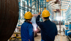 Dessa maneira, as indústrias evitam autuações, multas e paralisações de atividades até regularização das incompatibilidades.  | Nederman | saiba mais