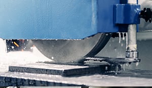 Retifica - esse procedimento normalmente é usado para nivelar a superfície.