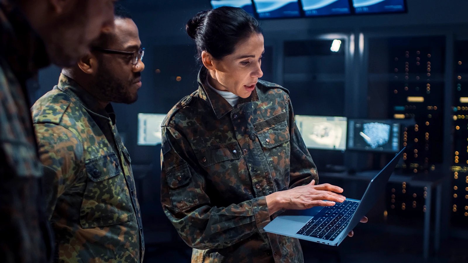 Řešení čistého vzduchu pro vojenský průmysl