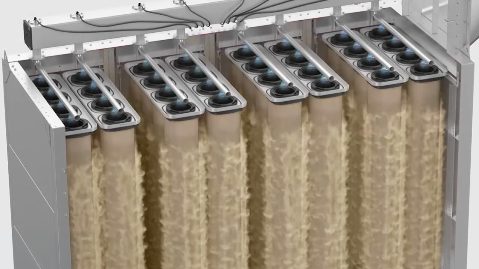 Sistema de limpeza inteligente. Maior vida útil para os elementos filtrantes e menos paradas para manutenção.