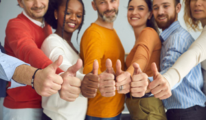 Empresas produtivas que apresentam boas qualidades dos produtos e com bons níveis de satisfação dos clientes conquistam parcerias de fornecedores e de investidores para novos projetos. Além disso, atraem novos talentos e profissionais cobiçados pelo mercado. | Saiba mais | Nederman