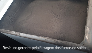 Por se tratar de partículas muito pequenas e em muitos casos não visíveis, os fumos tóxicos são fáceis de ser inalados, além de se acumularem com facilidade nas superfícies dos equipamentos. | Saiba mais | Nederman