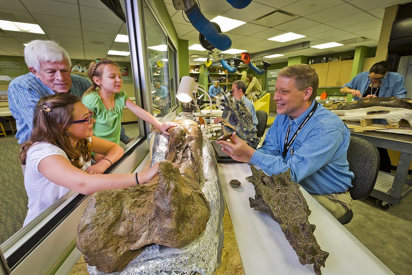 Fossil preparation at The Children’s Museum of Indianapolis