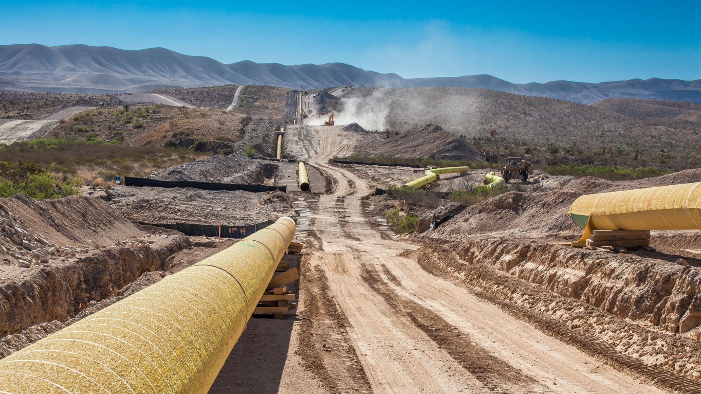 Roadrunner Pipeline construction, Texas