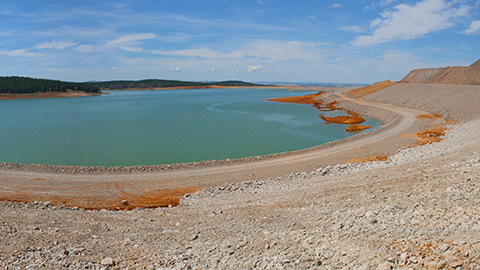 What if tailings could warn you before risk becomes reality?
