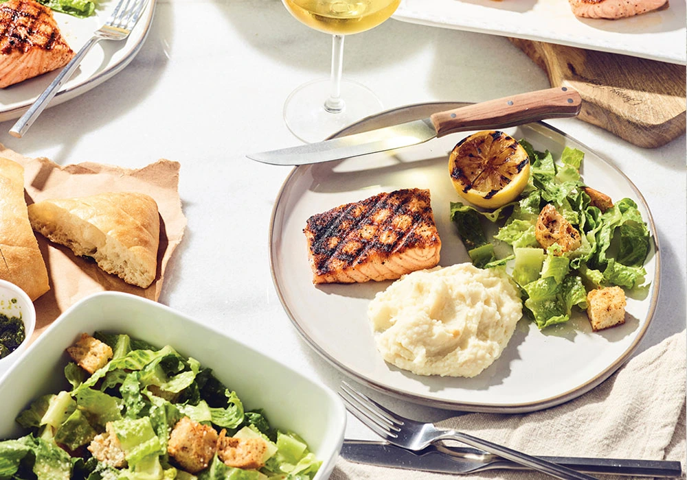 GRILLED SALMON