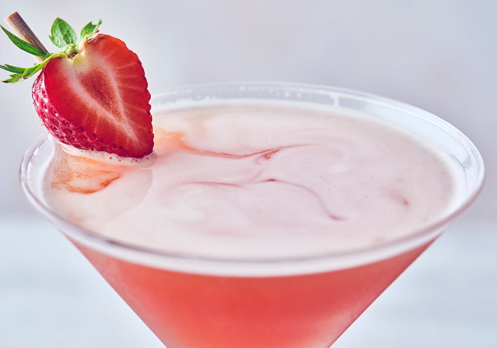 STRAWBERRY ROSE SIDECAR MARTINI