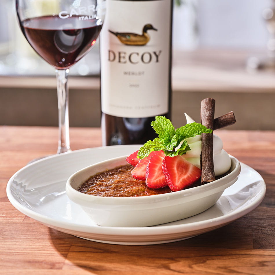 CHOCOLATE CRÈME BRÛLÉE WITH STRAWBERRIES