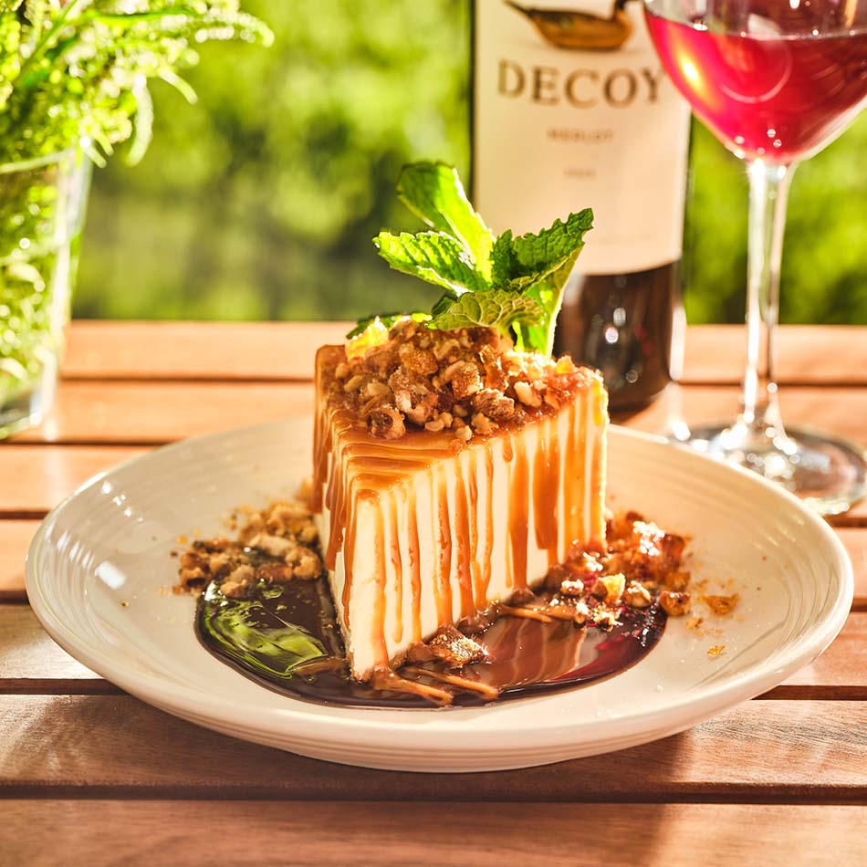 Cheesecake with Walnut Brittle**