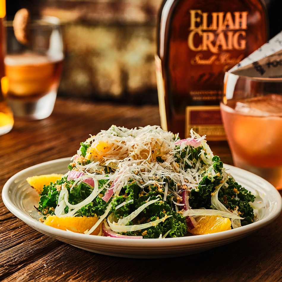 KALE SALAD WITH FENNEL & CITRUS