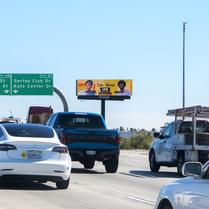 out of home digital billboard advertising los angeles